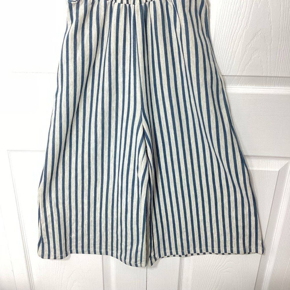 Pull & Bear Wide Leg Cropped Jumpsuit Size L Blue Gray Stripe Side Cutout Casual - Picture 4 of 14